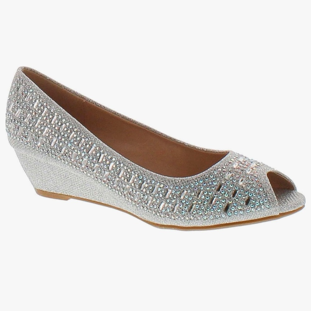 Forever Low Wedge Heel Peep Toe Sandal/Shoe